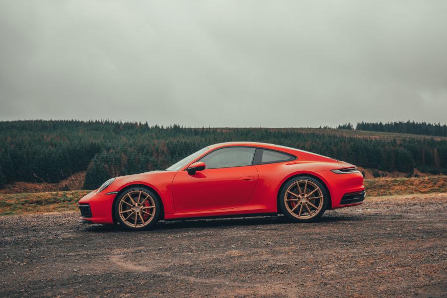  Porsche 911 Carrera S (992) 2019 года  (UK) (фото 29 из 29)